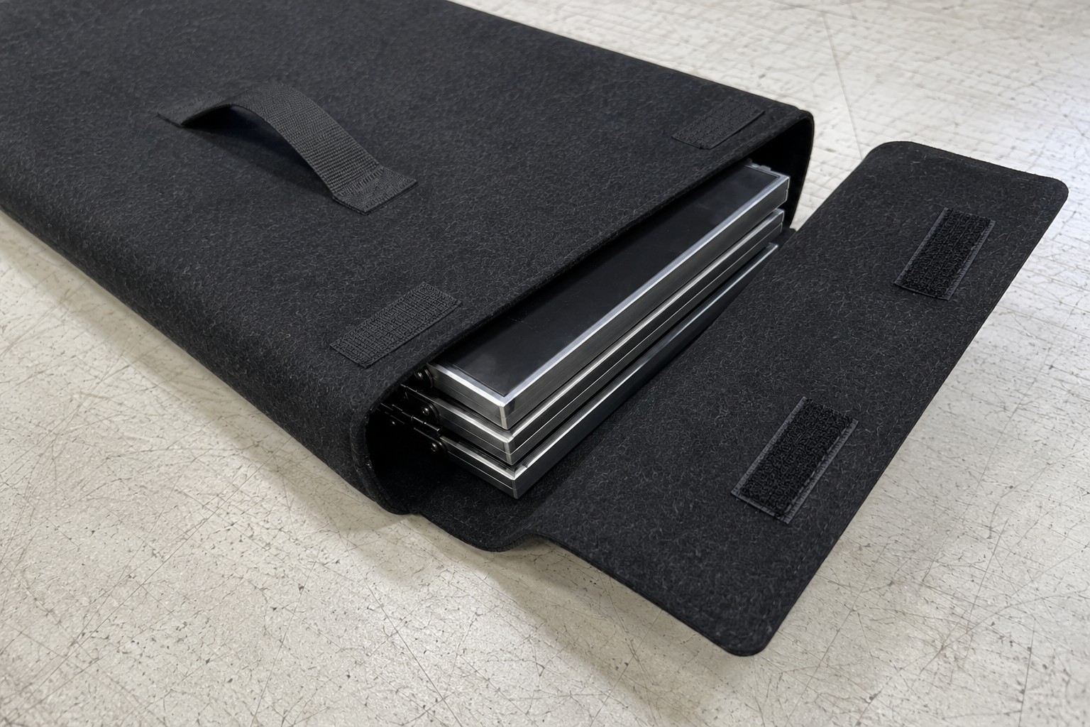 Cabine guardada dentro da soft case